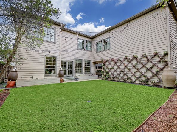 2027 Branard Street, Houston TX 77098