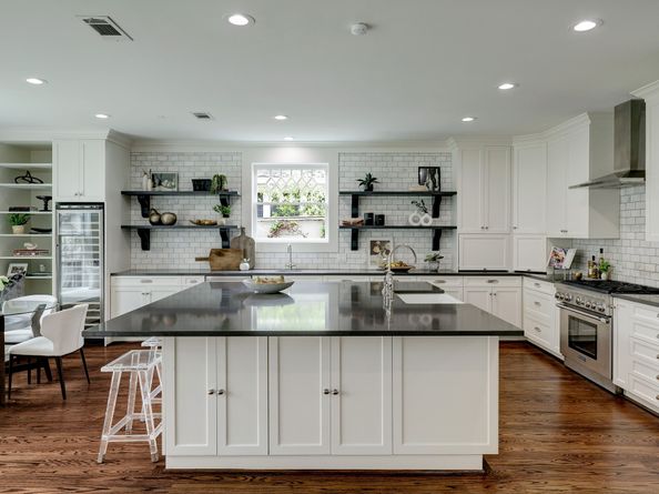 2027 Branard Street, Houston TX 77098