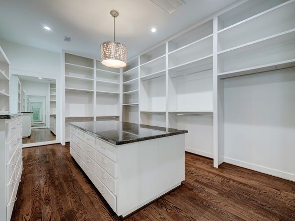 2027 Branard Street, Houston TX 77098