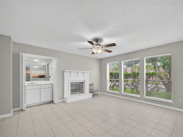 1500 Bay Area Boulevard 332, Houston TX 77058