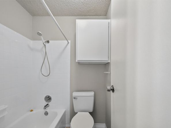 1500 Bay Area Boulevard 332, Houston TX 77058