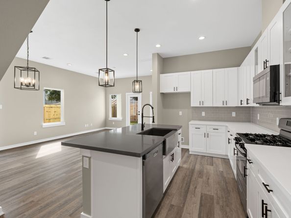 411 Stonework Landing Lane, Houston TX 77076