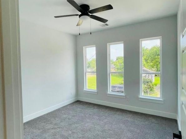 8127 Saint Louis Street, Houston TX 77028
