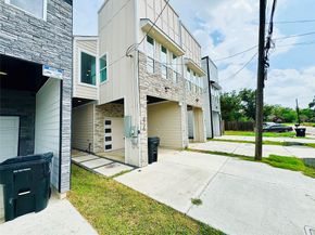 8127 Saint Louis Street, Houston TX 77028