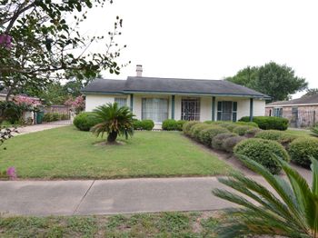 12834 Glenwolde Drive