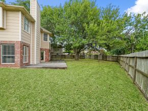 531 Scarlet Maple Drive, Sugar Land TX 77479