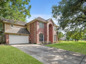 531 Scarlet Maple Drive, Sugar Land TX 77479