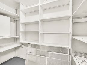 7302 Redding Road, Houston TX 77036