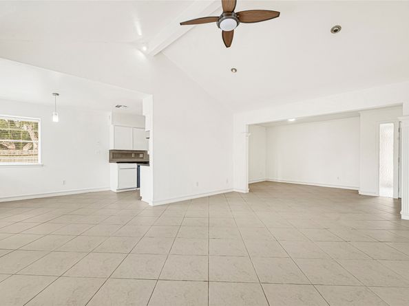 7302 Redding Road, Houston TX 77036