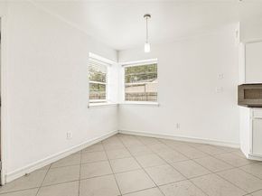 7302 Redding Road, Houston TX 77036