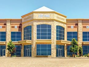 53 Versante Court, Houston TX 77070
