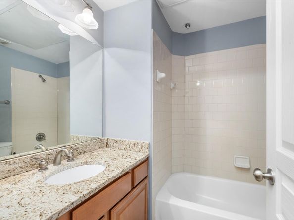 53 Versante Court, Houston TX 77070