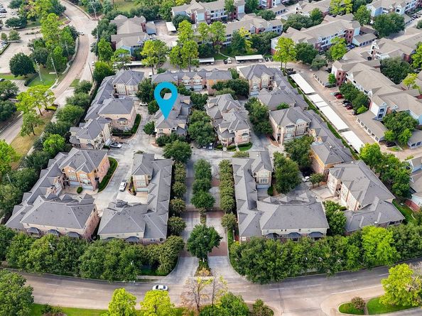 53 Versante Court, Houston TX 77070