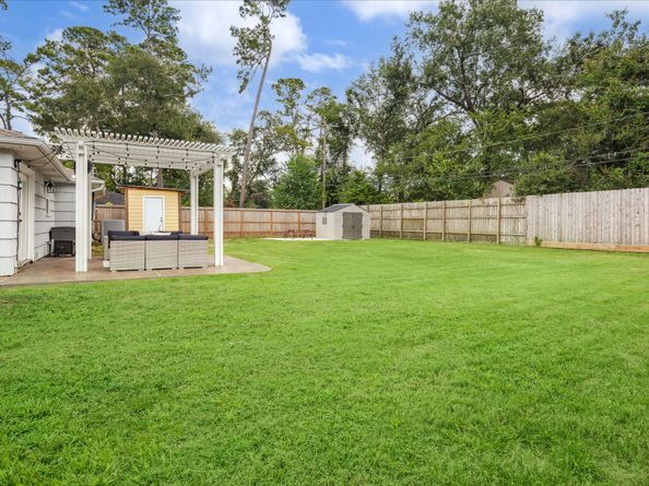 9925 Warwana Road, Houston TX 77080