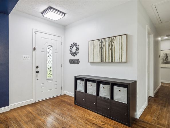 9925 Warwana Road, Houston TX 77080