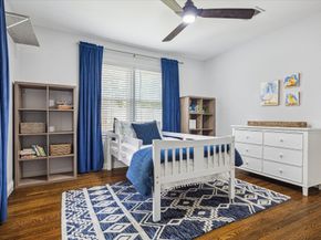 9925 Warwana Road, Houston TX 77080