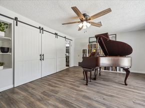 9925 Warwana Road, Houston TX 77080