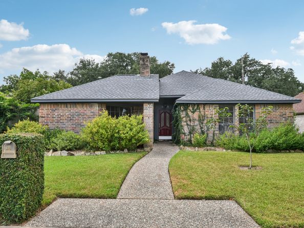 5925 Pine Meadow Drive, Katy TX 77493