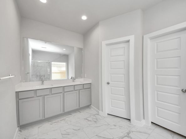 12002 Maple Oak Drive, Houston TX 77066