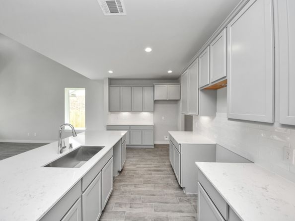 12002 Maple Oak Drive, Houston TX 77066