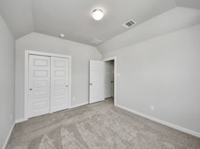 12002 Maple Oak Drive, Houston TX 77066