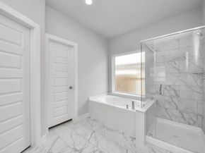 12002 Maple Oak Drive, Houston TX 77066
