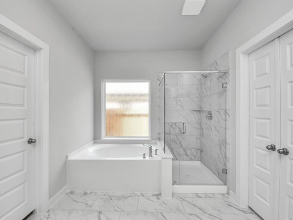 12002 Maple Oak Drive, Houston TX 77066