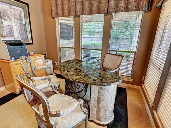 7 N Spring Brook Court Court, The Woodlands TX 77382