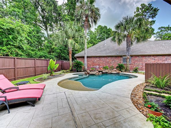 7 N Spring Brook Court Court, The Woodlands TX 77382