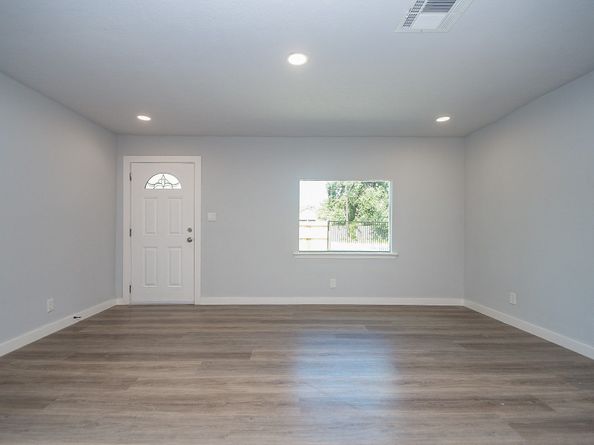 9230 Lanewood Drive, Houston TX 77016