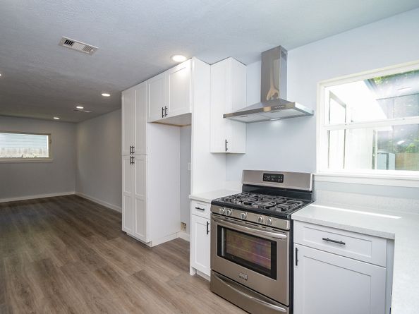 9230 Lanewood Drive, Houston TX 77016