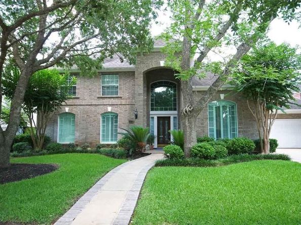 19 Rivercoach Lane, Sugar Land TX 77479