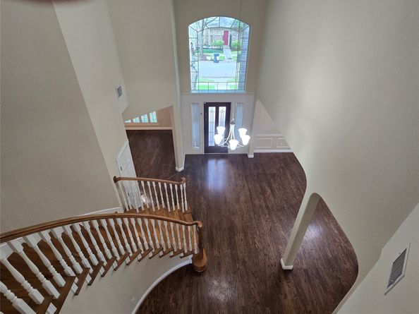 19 Rivercoach Lane W, Sugar Land TX 77479