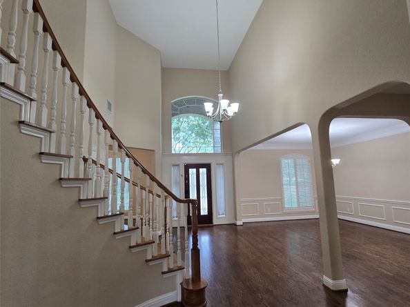 19 Rivercoach Lane, Sugar Land TX 77479