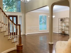 19 Rivercoach Lane W, Sugar Land TX 77479