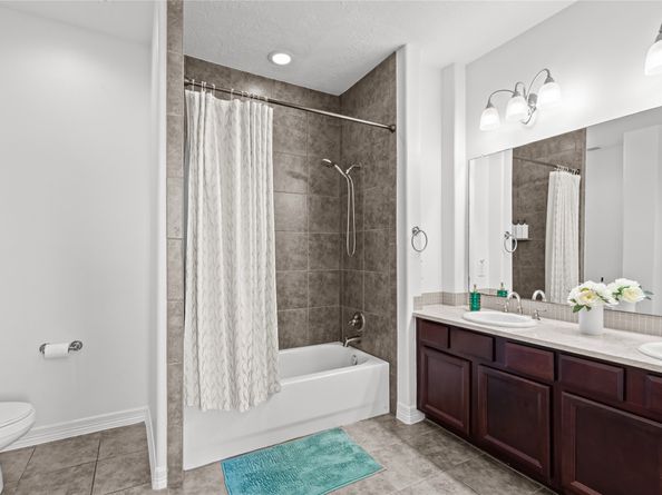 4656 Cornish Street, Houston TX 77007