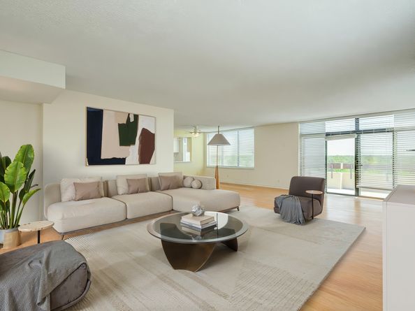 14655 Champion Forest Drive 1104, Houston TX 77069