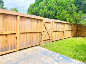 9578 W Airport Boulevard, Houston TX 77031