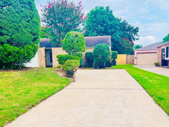 9578 W Airport Boulevard, Houston TX 77031