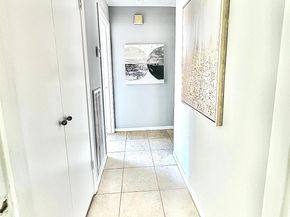 9578 W Airport Boulevard, Houston TX 77031