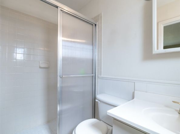 7613 Parker Road, Houston TX 77016