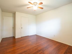 7613 Parker Road, Houston TX 77016