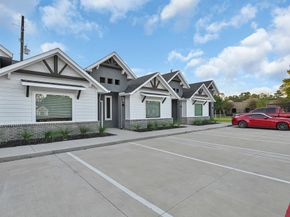 10317 Lake Rd 16ABCD, Houston TX 77070