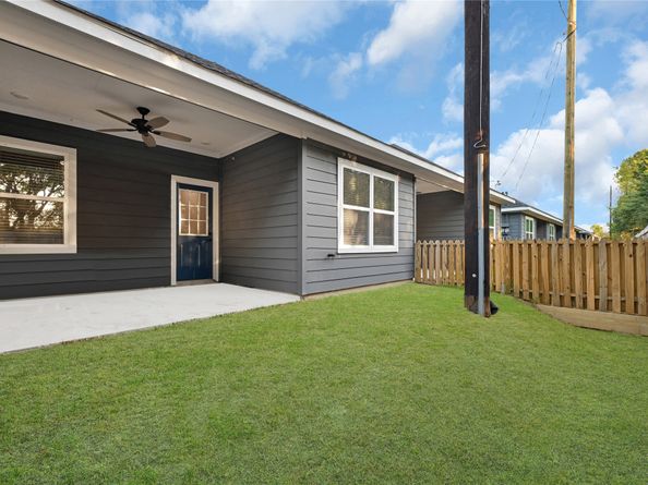 10317 Lake Rd 16ABCD, Houston TX 77070