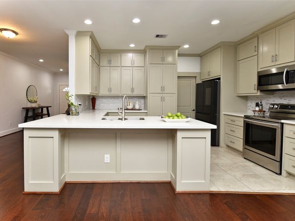 7954 Sparta Street, Houston TX 77028