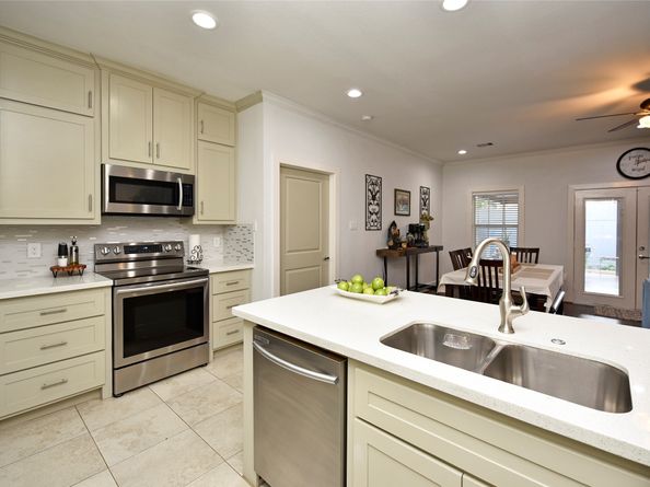 7954 Sparta Street, Houston TX 77028