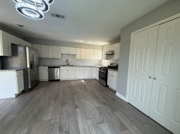 15722 Fox Springs Drive, Houston TX 77084