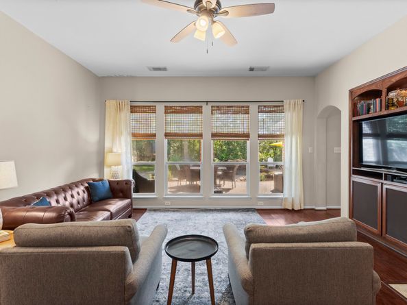 14 Cordella Place, The Woodlands TX 77382