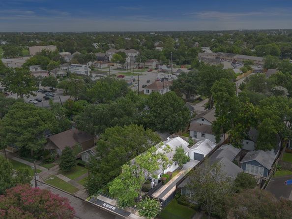 4306 Julian Street, Houston TX 77009