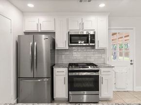 4135 Hill Oak Drive, Houston TX 77092